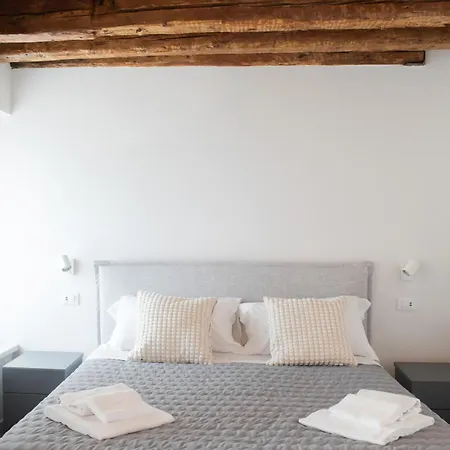 Borgo Gemona Luxury Apartamento Údine